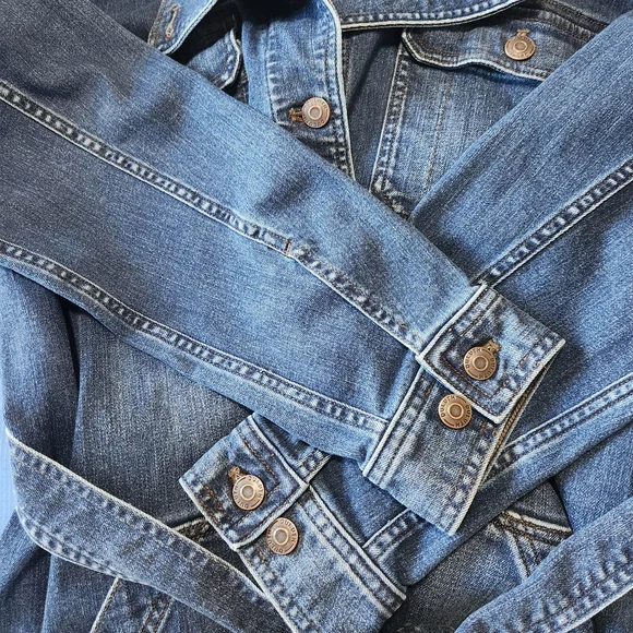 Duluth Trading Co Light Blue Denim Fabric - Picture 5 of 5